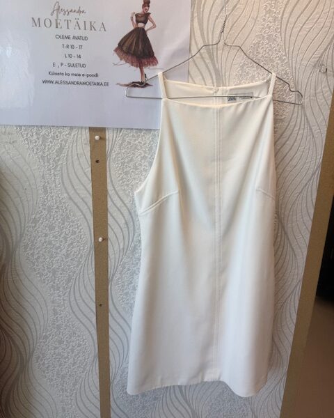 Zara kleit M